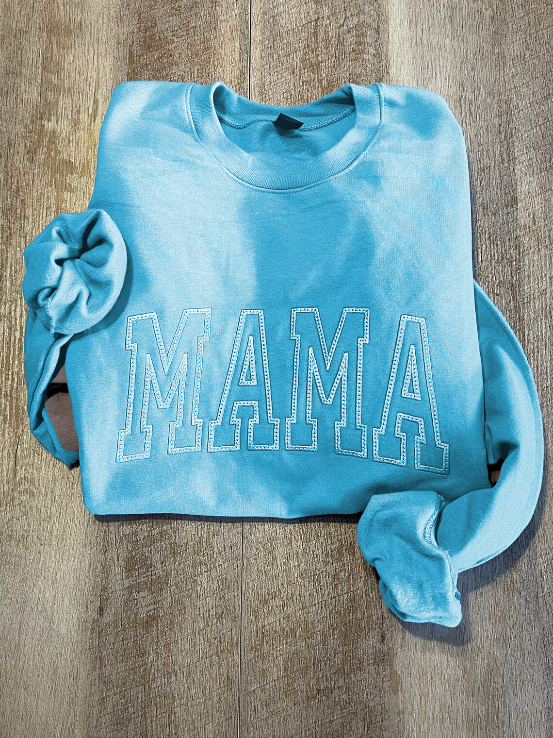 'MAMA' Embroidered Sweatshirt