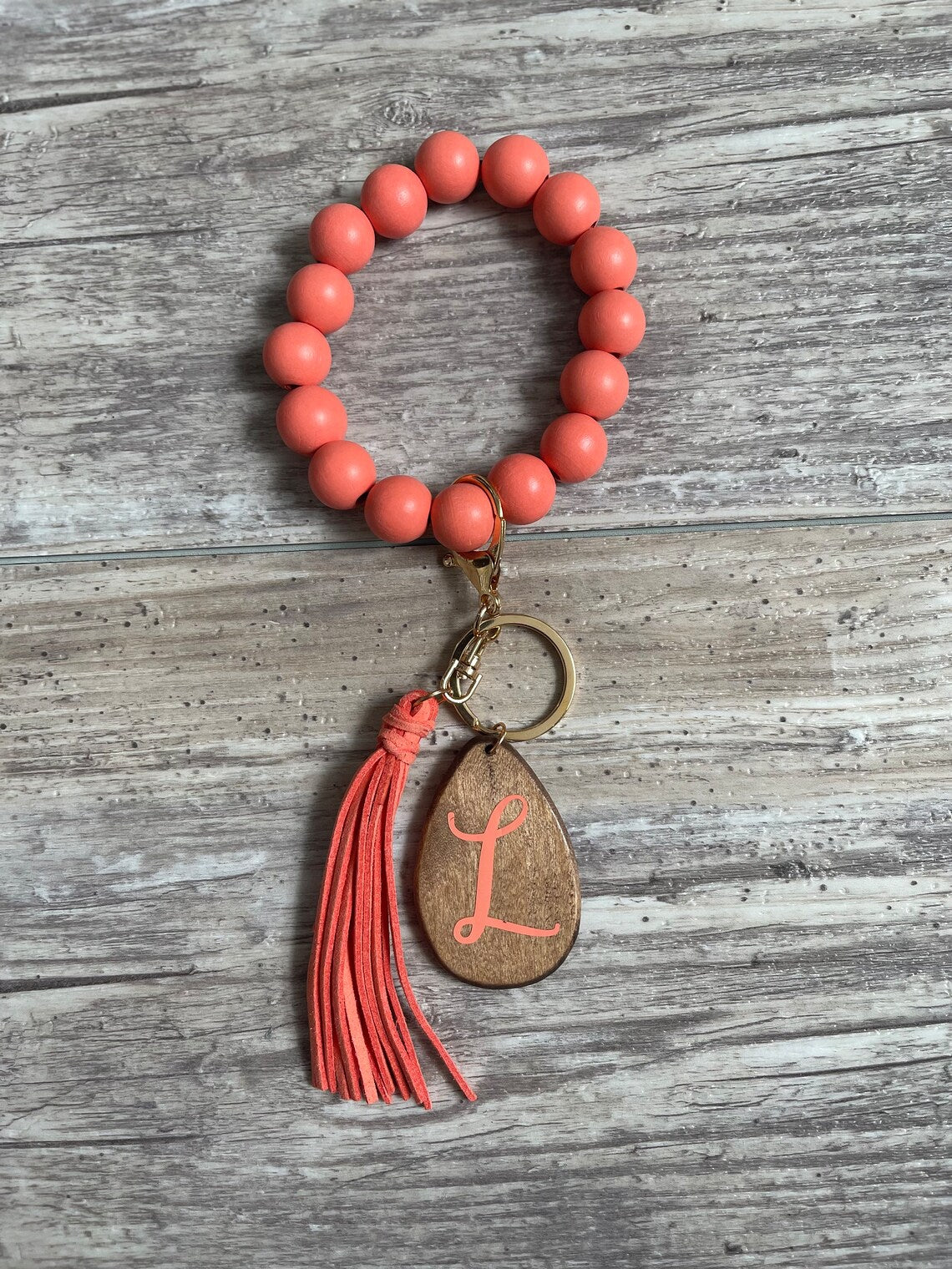 Custom Wooden bangle keychain bracelet, Tassel Keychain, Keychain for women, Initials Beaded Bracelet, Natural wooden bracelet